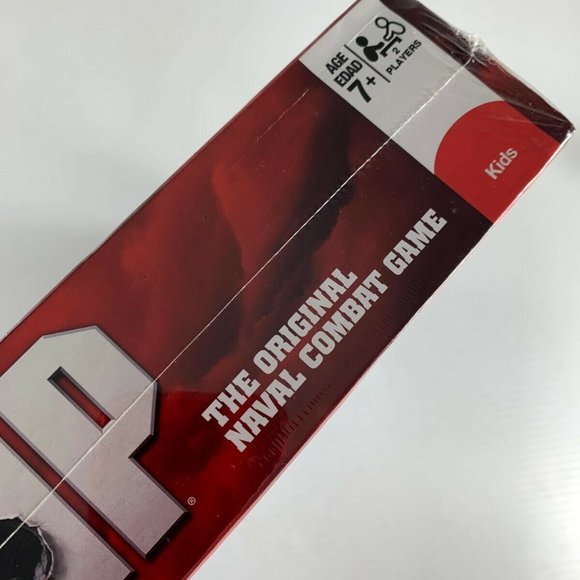 Hasbro Battleship Navel Combat Game Family Fun New Sealed 2011 - Picture 3 of 4